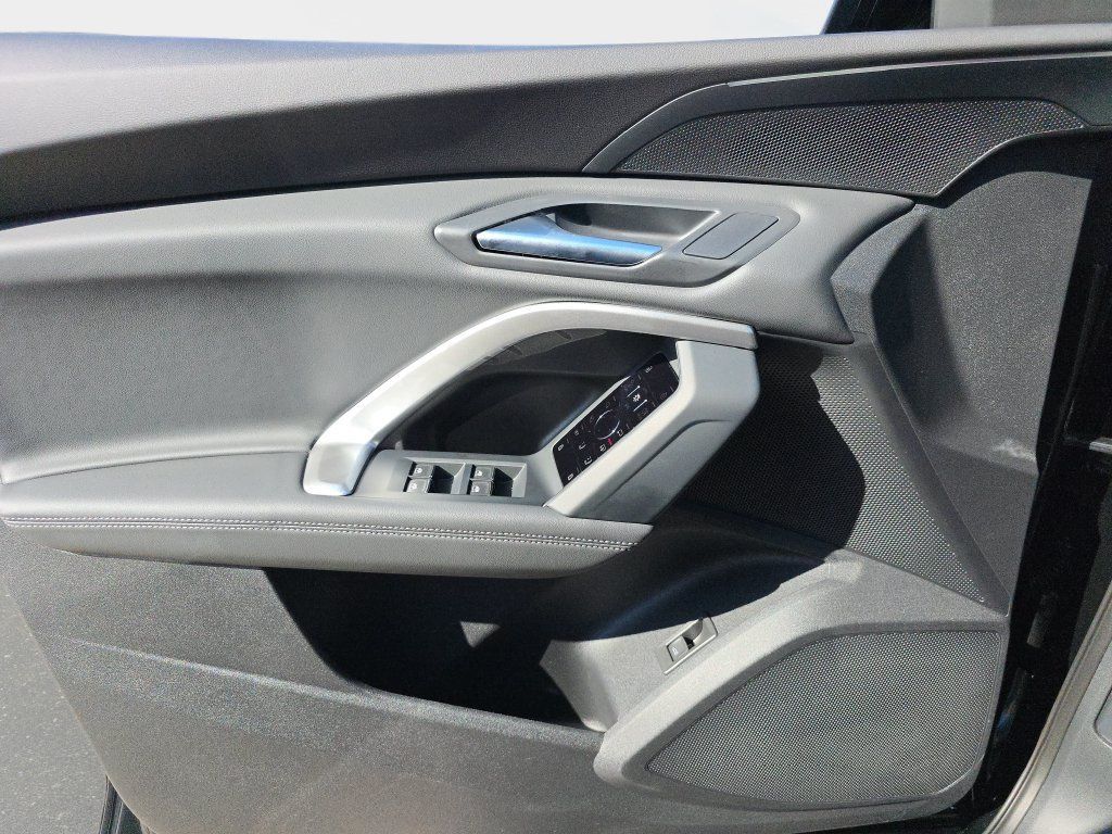 New 2026 Audi Q5 2.0T AWD/4WD image 18