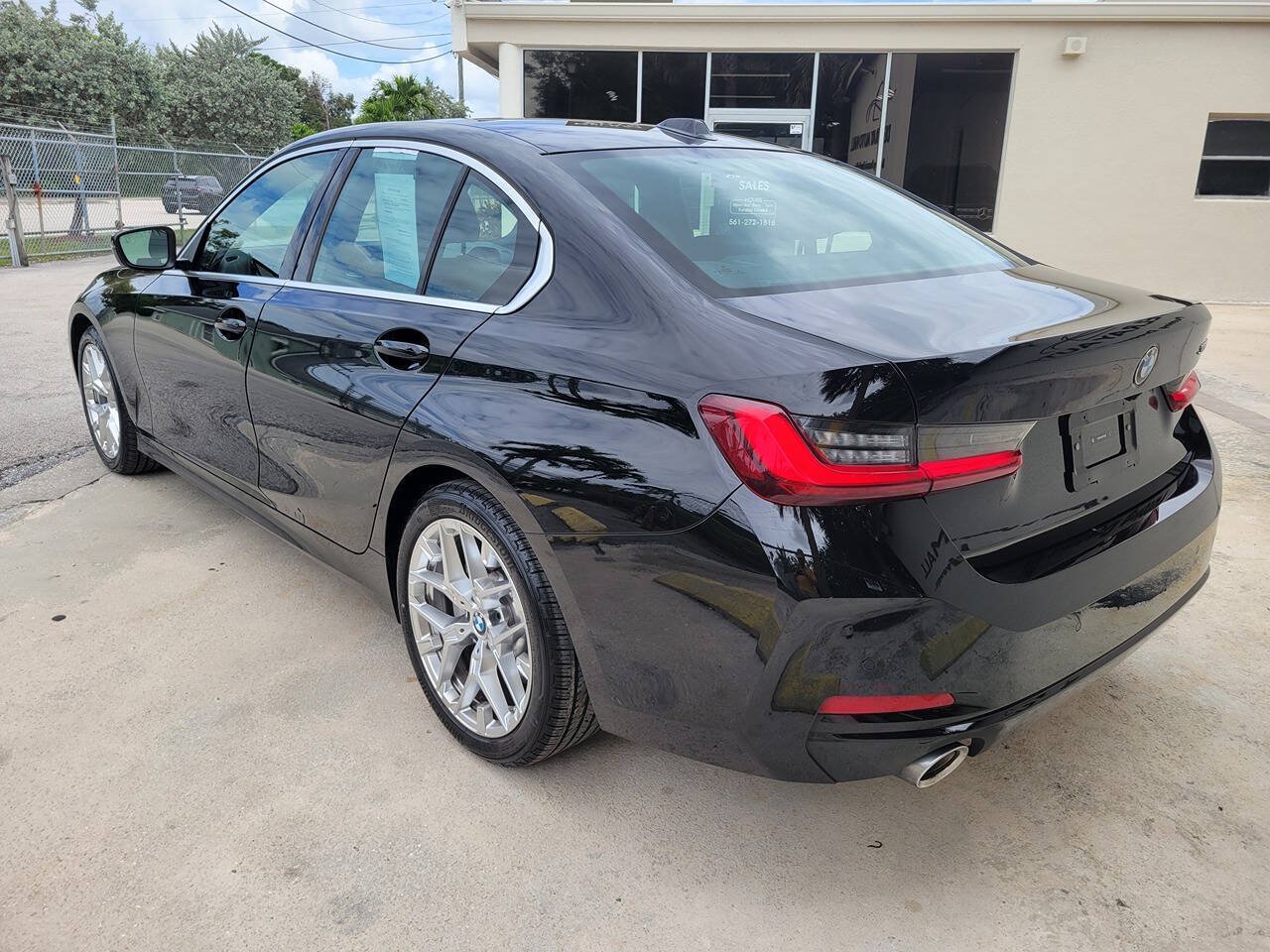 Used 2026 BMW 330i Sedan RWD image 8