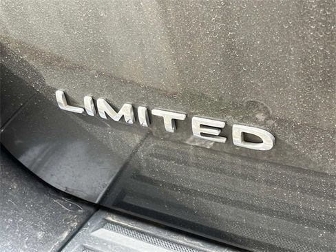 Used 2016 Ford Expedition EL Limited w/ Equipment Group 301A image 6