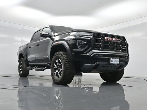 Used 2024 GMC Canyon AT4X image 43