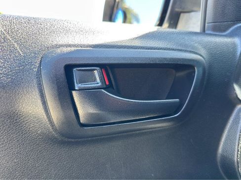 Used 2021 Toyota Tacoma SR image 32