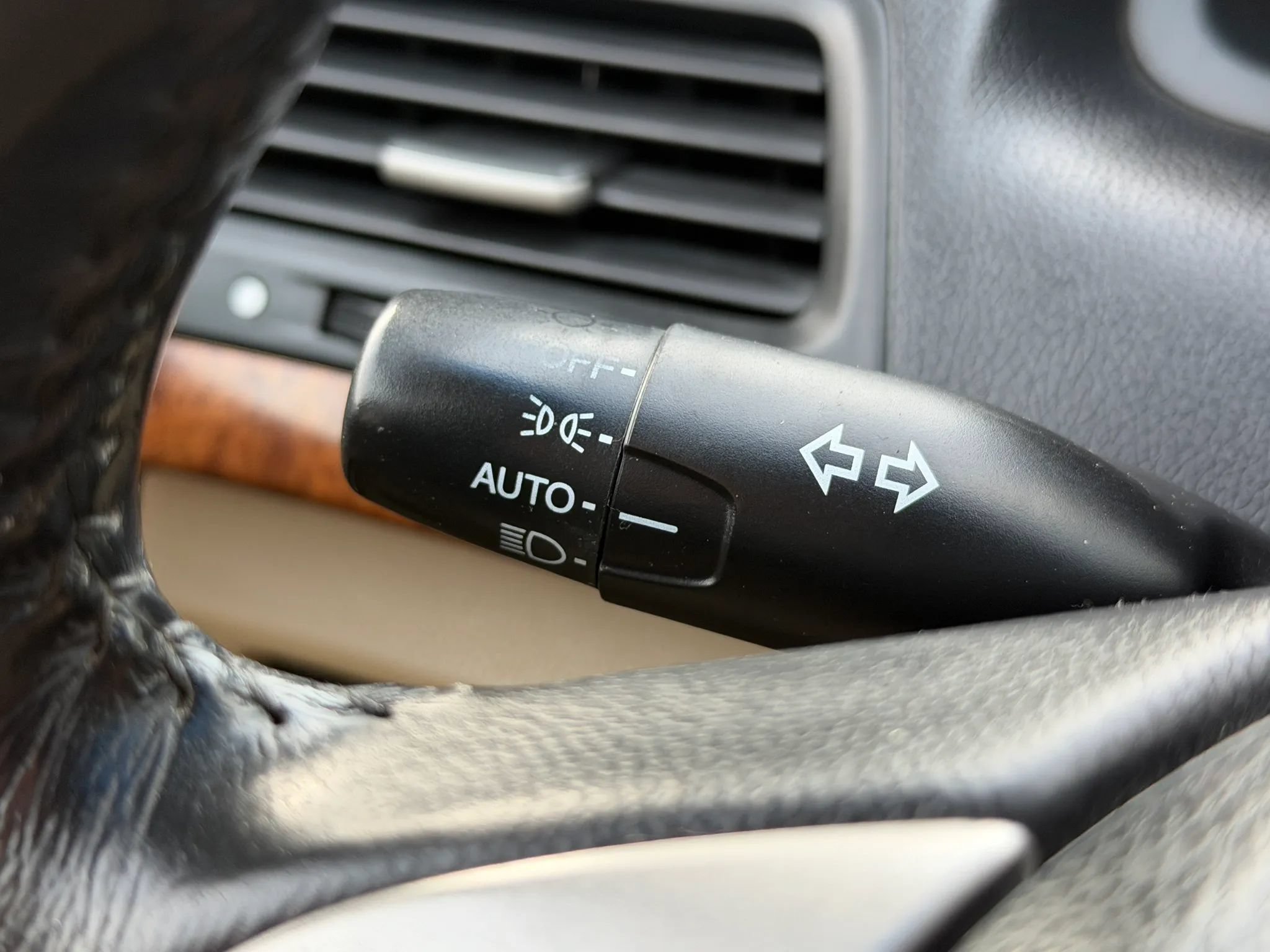Used 2012 Honda Accord EX-L image 34