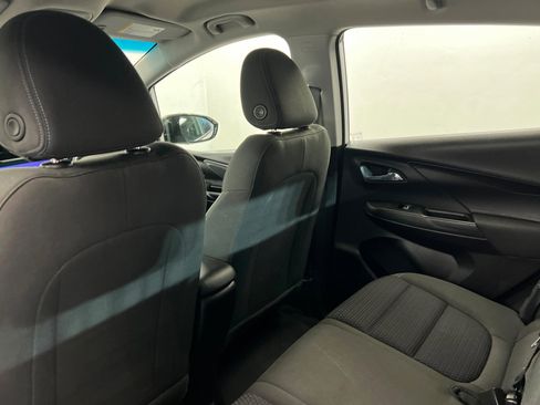 Used 2022 Chevrolet Bolt LT image 20