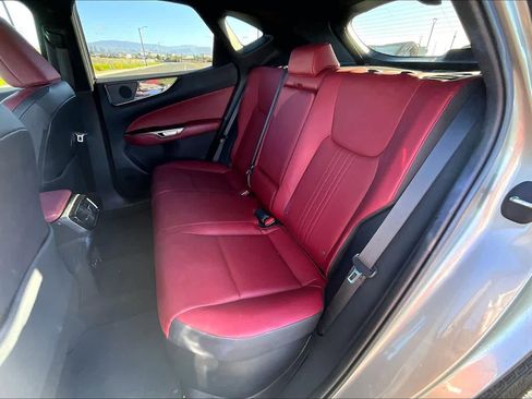 Used 2024 Lexus NX 350h Premium image 19