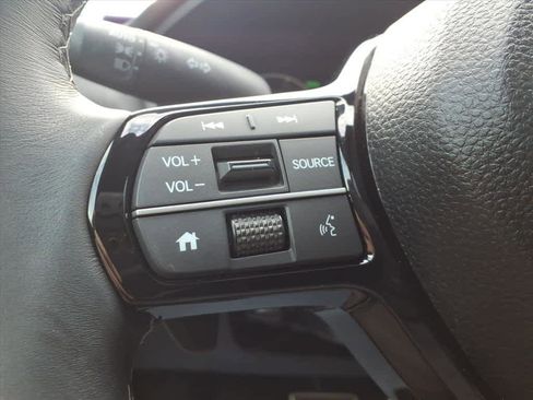 Used 2025 Honda Civic Sport image 14