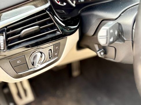 Used 2017 BMW 540i image 18