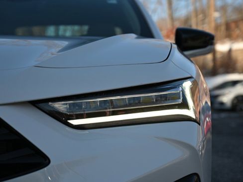 Used 2025 Acura TLX w/ Technology Package image 11