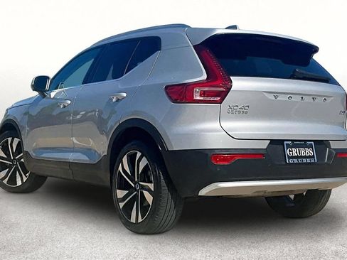 Certified 2024 Volvo XC40 B5 Plus w/ Protection Package Premier AWD/4WD image 16
