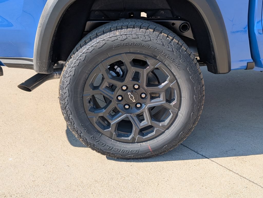 New 2026 Chevrolet Colorado Trail Boss AWD/4WD image 3