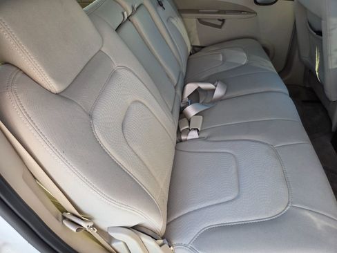 Used 2007 Buick Rendezvous CX image 14