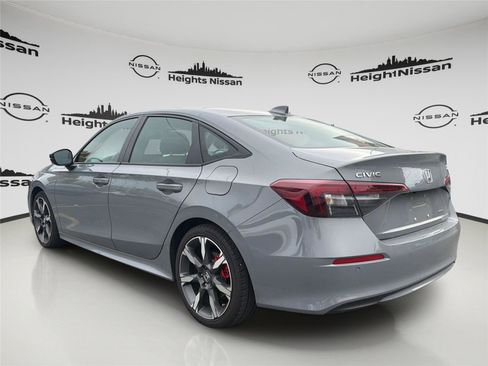Used 2025 Honda Civic Sport Touring image 3