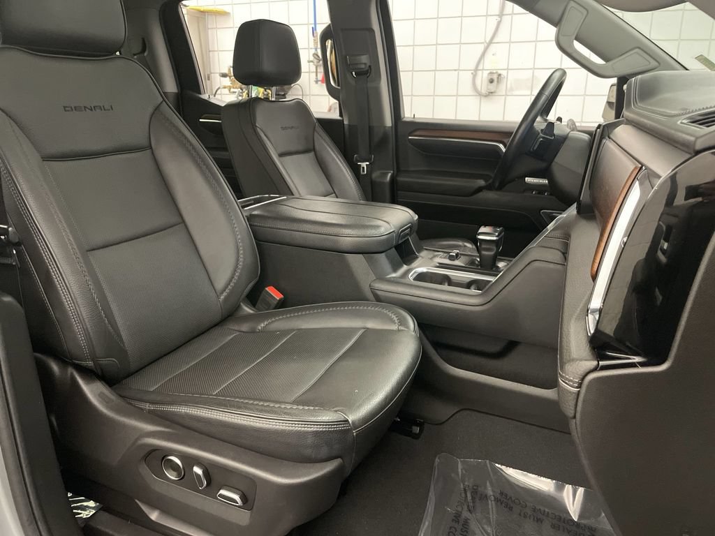 Used 2024 GMC Sierra 1500 Denali w/ Denali Reserve Package AWD/4WD image 23