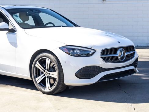 Used 2025 Mercedes-Benz C 300 C 300 image 3