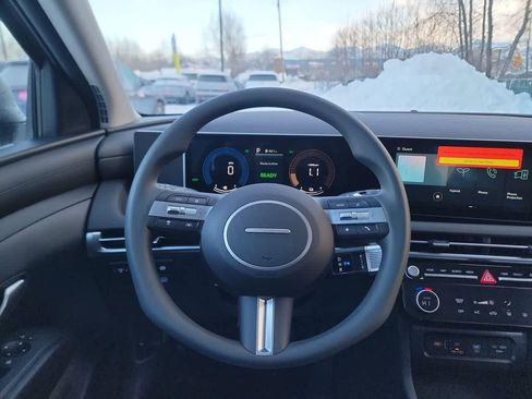 New 2026 Hyundai Tucson Blue SE image 14