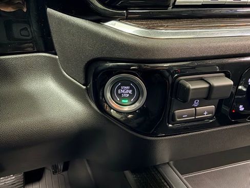 Certified 2024 Chevrolet Silverado 1500 LT Trail Boss w/ Convenience Package II image 18