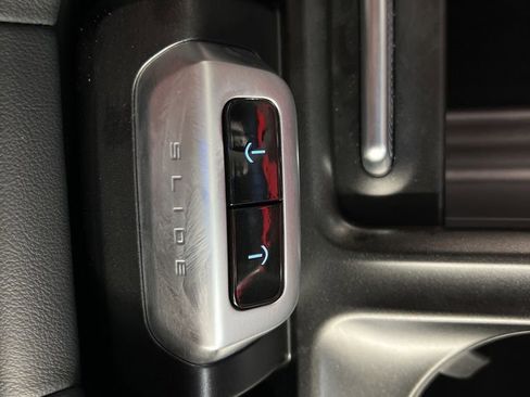 New 2026 Ford Expedition Max Platinum image 18