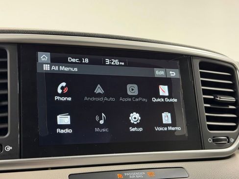 Used 2020 Kia Sportage LX image 19