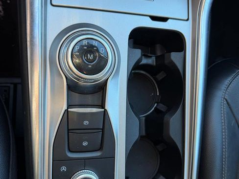 Used 2020 Ford Explorer Limited image 25