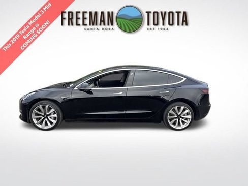 Used 2019 Tesla Model 3 Mid Range RWD image 1