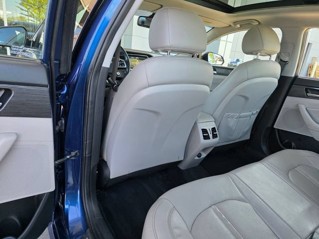 Used 2019 Hyundai Sonata Limited w/ Ultimate Package 04 FWD image 19