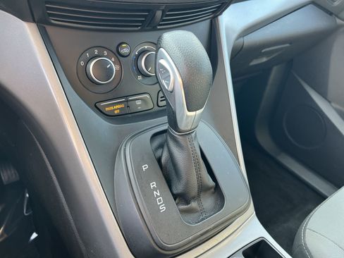Used 2016 Ford Escape SE FWD image 20