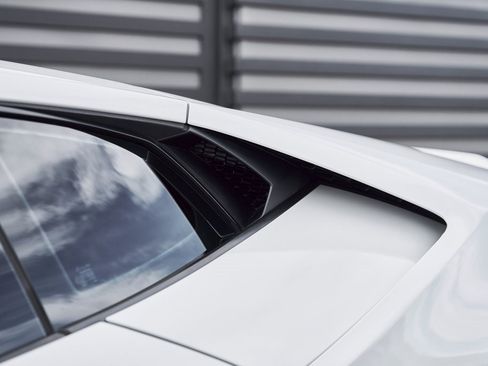 Used 2020 Lamborghini Huracan EVO image 7