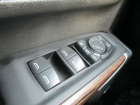 Used 2022 Chevrolet Silverado 2500 High Country image 29