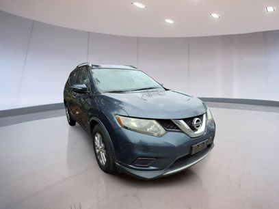 Used 2014 Nissan Rogue SV