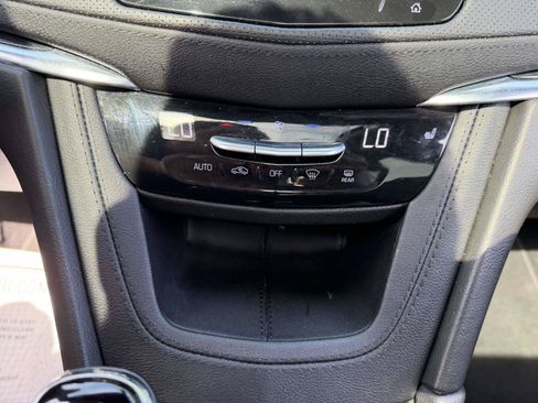 Certified 2023 Cadillac XT5 Premium Luxury AWD/4WD image 46