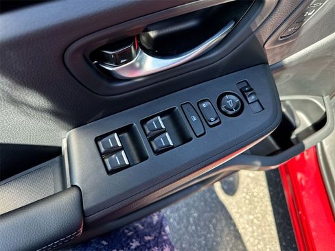 New 2025 Honda Pilot Touring image 13