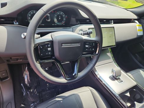 New 2026 Land Rover Range Rover Evoque S image 15