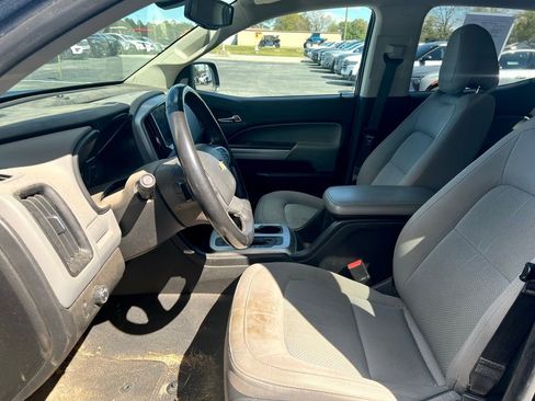 Used 2019 Chevrolet Colorado LT image 23