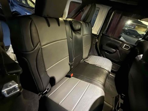 Used 2021 Jeep Wrangler Unlimited Sport AWD/4WD image 15