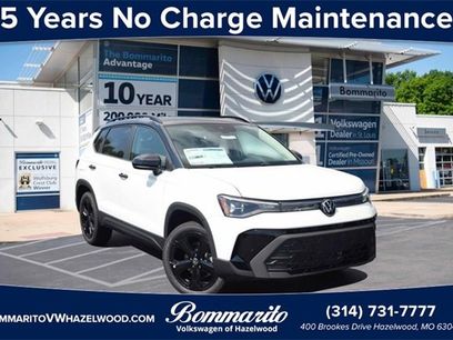 New 2025 Volkswagen Taos SE