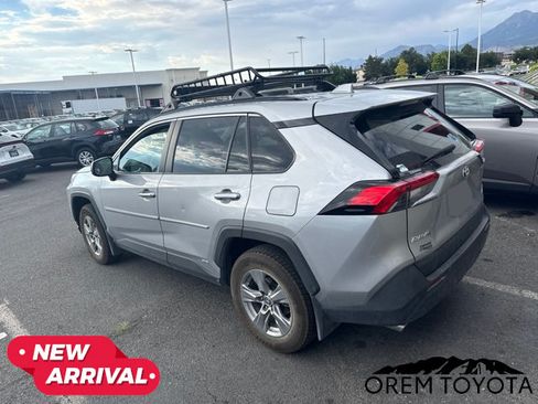 Used 2024 Toyota RAV4 LE AWD/4WD image 13