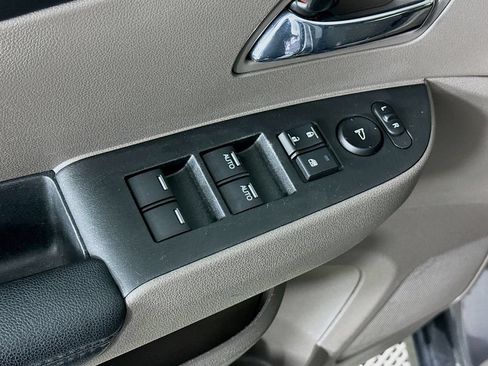 Used 2016 Honda Odyssey SE image 17