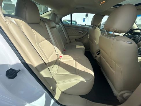 Used 2015 Ford Taurus SEL w/ Equipment Group 201A image 12