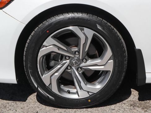 Used 2020 Honda Accord EX-L image 41