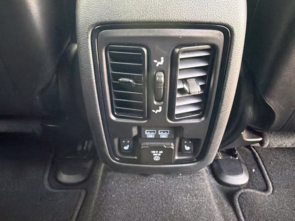 Used 2023 Dodge Durango R/T AWD/4WD image 14