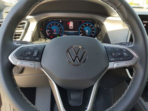 New 2025 Volkswagen Atlas Cross Sport SE image 39