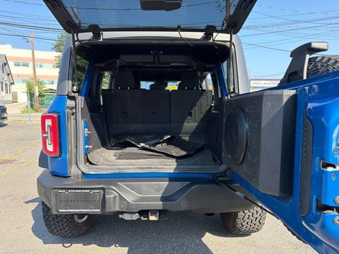 Used 2022 Ford Bronco Wildtrak AWD/4WD image 8