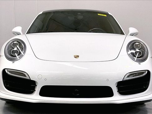 Used 2016 Porsche 911 Turbo image 2