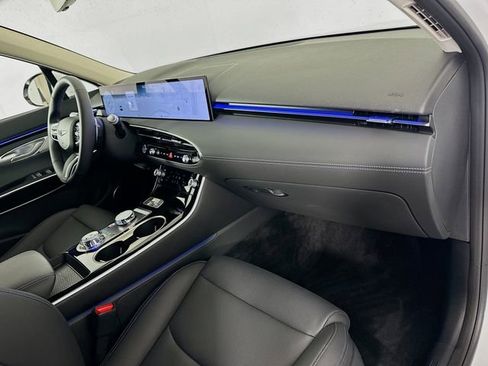 Certified 2026 Genesis GV70 2.5T image 29