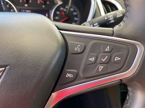 Used 2022 Chevrolet Equinox LT image 20