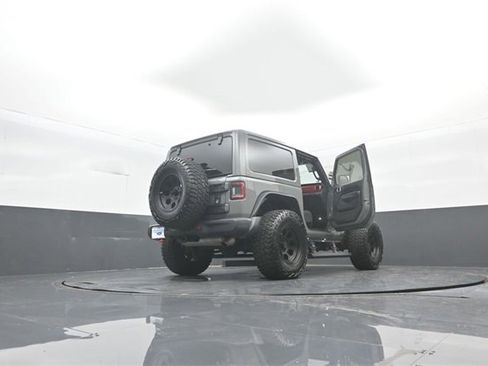 Used 2022 Jeep Wrangler Rubicon w/ Steel Bumper Group image 41