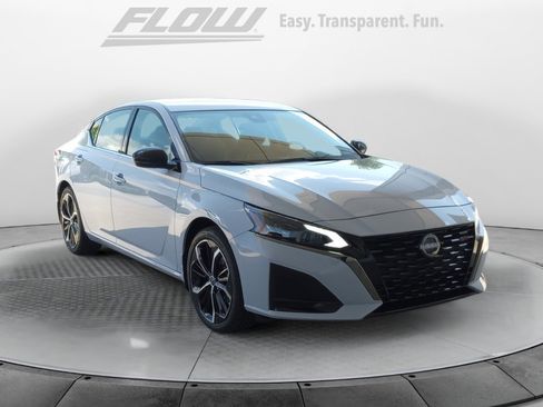 New 2025 Nissan Altima 2.5 SR image 1