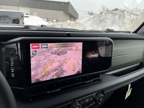 New 2026 Jeep Gladiator Mojave AWD/4WD image 19