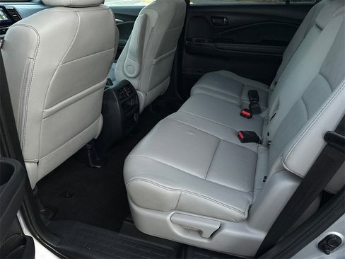 Used 2022 Honda Passport EX-L image 5