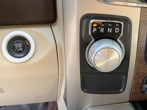 Used 2014 RAM 1500 Laramie w/ Convenience Group image 29