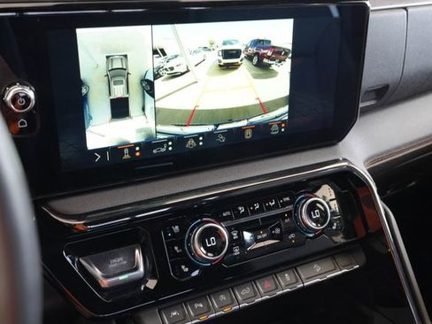 Used 2024 GMC Sierra 1500 AT4 w/ AT4 Premium Package AWD/4WD image 25